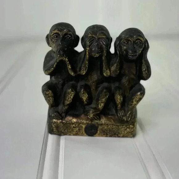 Vintage Cast Iron Three Wise Monkey Bank Hear No Evil See No Evil Speak No Evil - Picture 2 of 11